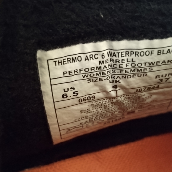 Merrell Black Winter Boots - Picture 11 of 13